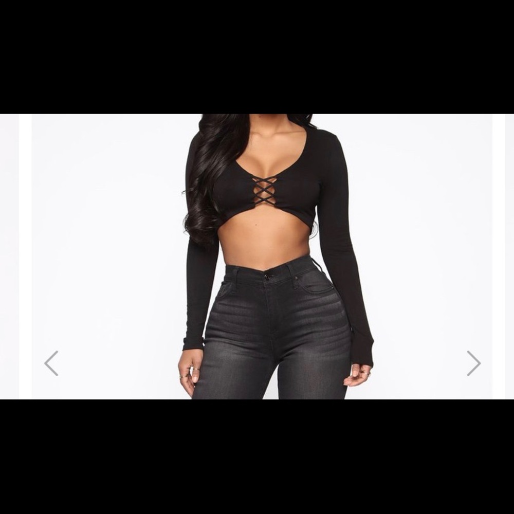 BRAND NEW - crop top